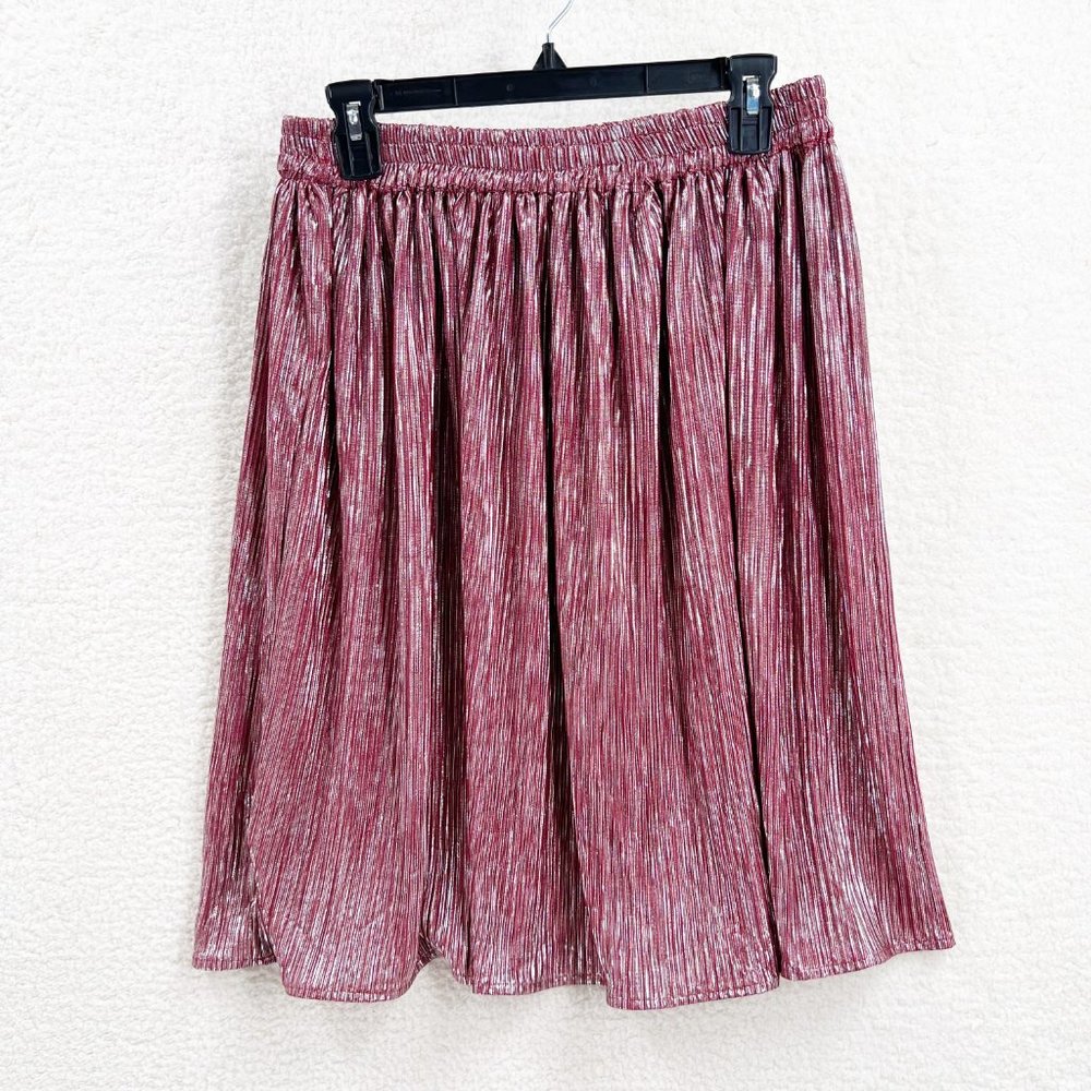 GYPSIE BLU Pleated METALLIC OMBRE Maroon Silver Short skirt Size M NWT
